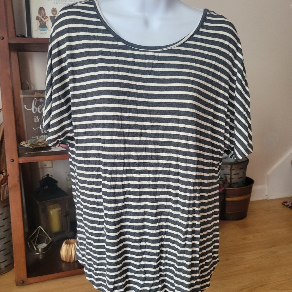 NWOT Boutique top